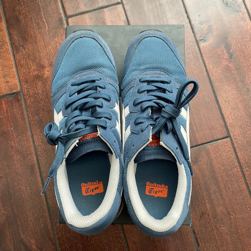 Onitsuka Tiger Alvarado Sneakers Size 40 (8.5 women)